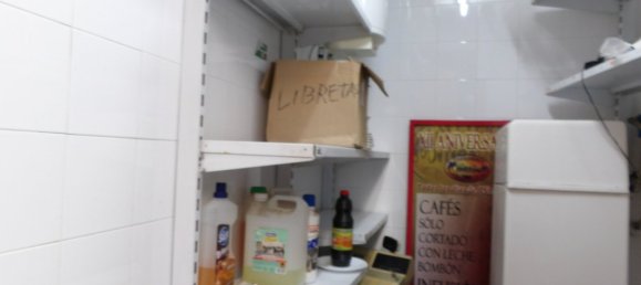 Propiedad comercial en Alicante, Spain 150 m² No. 65900 75