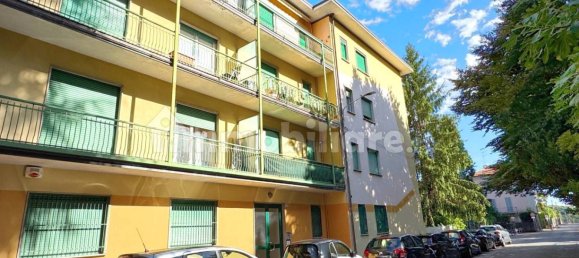 Квартира с 1 спальней в Варесе, Италия № 261994 8