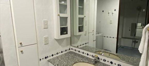 2 bedrooms Apartment for rent in District 1, Ho Chi Minh, Vietnam № 13756 4