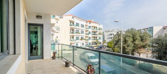 5 غرف نوم منزل ذو طابقين في Lisbon, Portugal رقم 104117 14