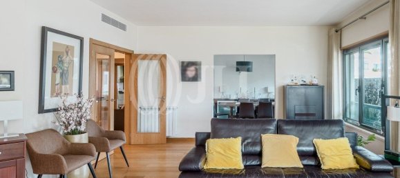 5 غرف نوم منزل ذو طابقين في Lisbon, Portugal رقم 104117 3