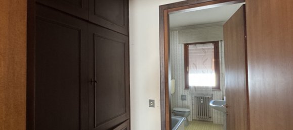 3 rooms Apartment in Venice, Italy No. 137416 14