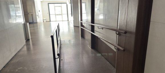 3 rooms Apartment in Venice, Italy No. 137416 15