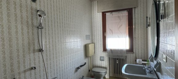 3 rooms Apartment in Venice, Italy No. 137416 21