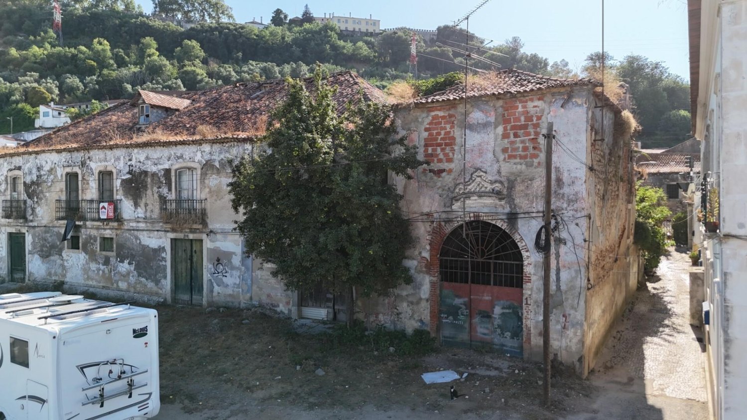 Дом с 4 спальнями в Сантарен, Португалия № 212375