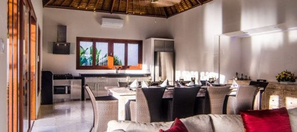 Вилла с 4 спальнями в Canggu, Бадунг, Бали, Индонезия № 3222 9