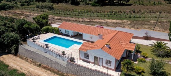3 bedrooms House in Leiria, Portugal No. 186561 7