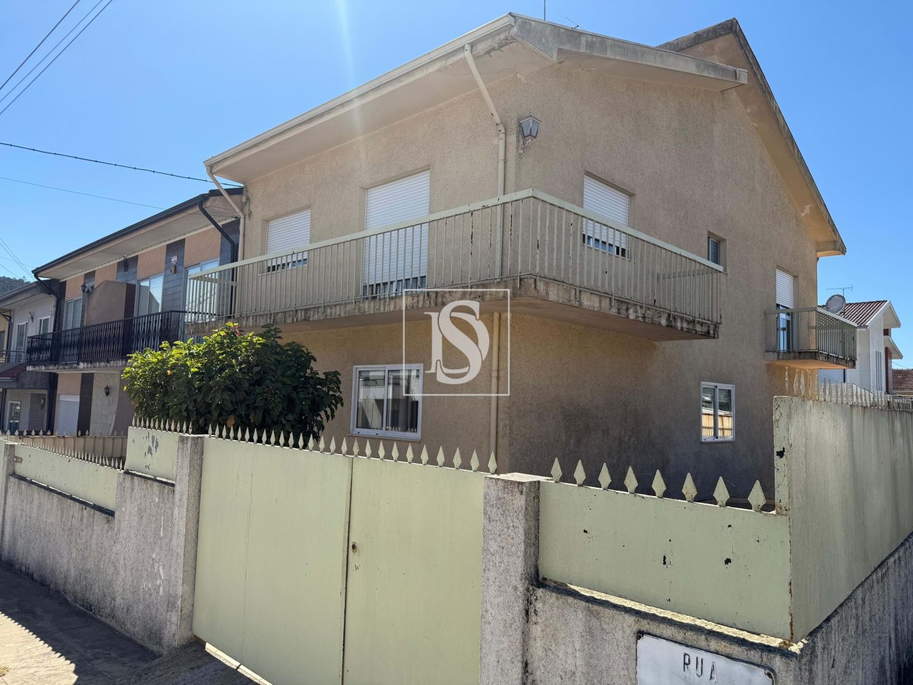 Villa T4 em Ermesinde, Portugal N.º 213969