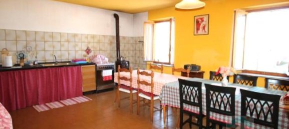 11 rooms House in Udine, Italy No. 23875 19