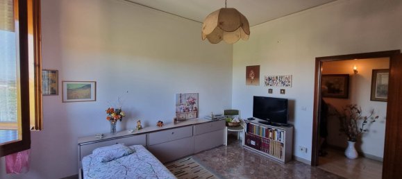 4 bedrooms Apartment in Florence, Italy No. 347898 24