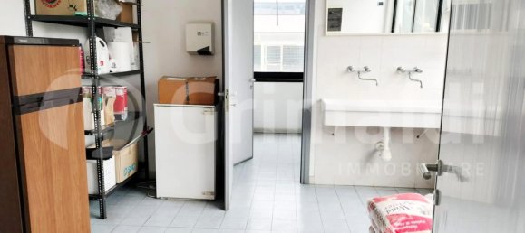 590m² Warehouse in Massa, Italy No. 374455 9