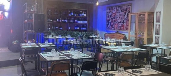 1-Zimmer Gewerbliche Immobilie in Rome, Italy, Nr. 222811 2