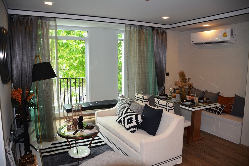 2 bedrooms Condo in Bangkok, Thailand No. 7481
