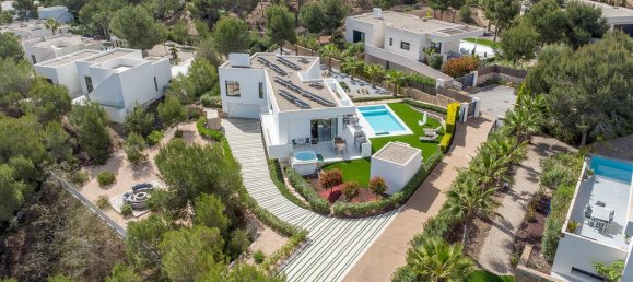 4 bedrooms Villa for sale in Orihuela, Alicante, Valencian Community, Spain № 366073 8