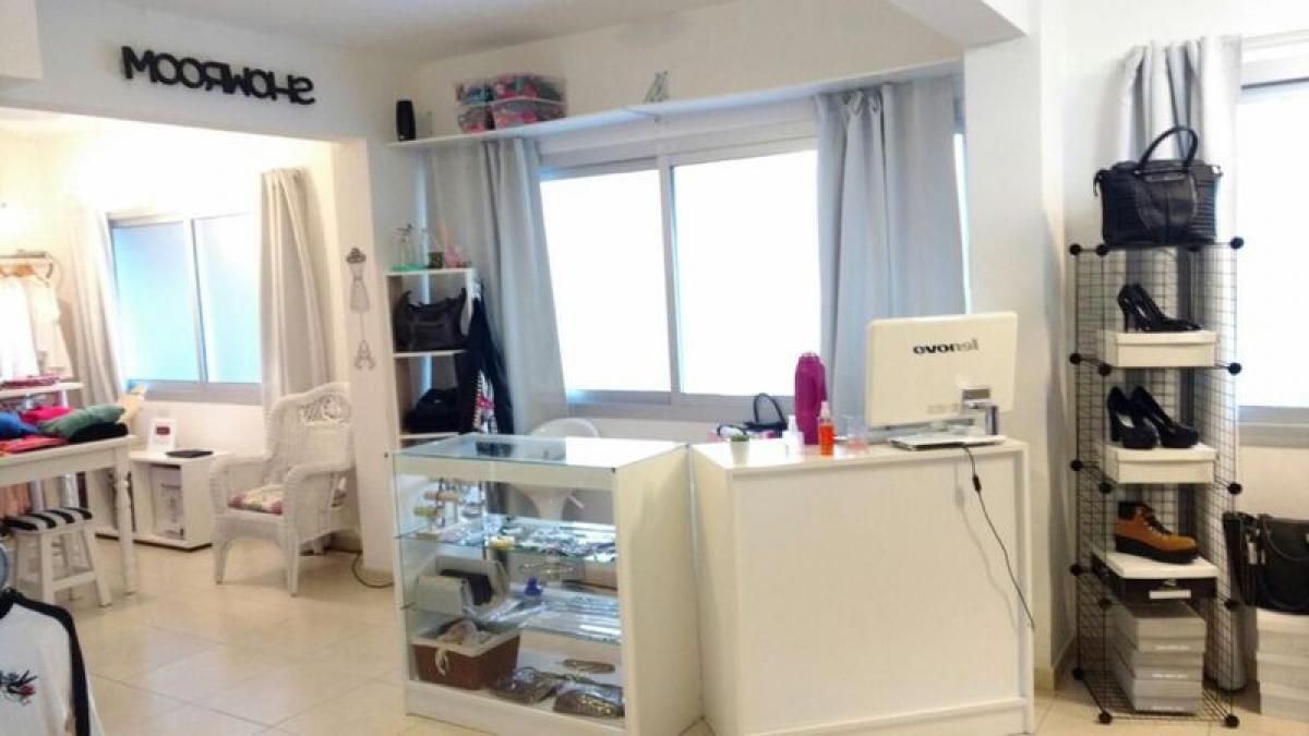 Büro in Bermudez, Argentina, Nr. 30558