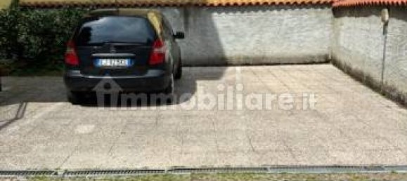 3 bedrooms Apartment in Cesano Maderno, Italy No. 317679 5