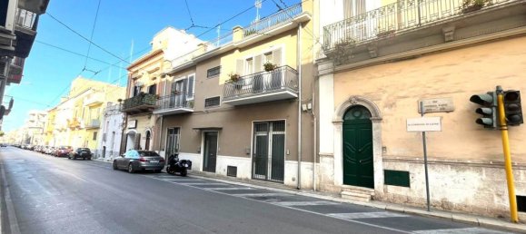 4 غرف نوم منزل في Bari, Italy رقم 336730 40