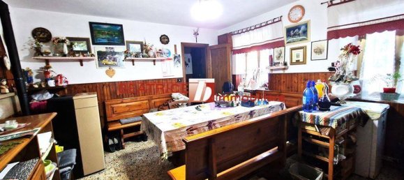 5 bedrooms House in Massarosa, Italy No. 192318 12