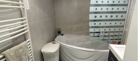 2 Schlafzimmer Doppelhaus in Preny, France, Nr. 250477 6