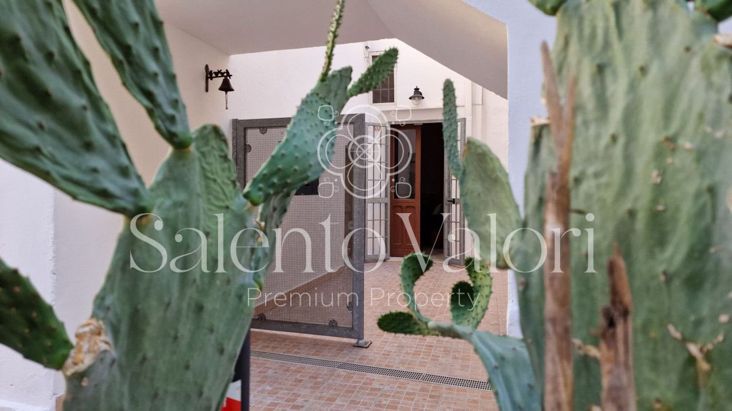 2-salle Maison à Matino, Italy No. 167250