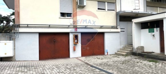 4 chambres Appartement à Udine, Italy No. 295484 2