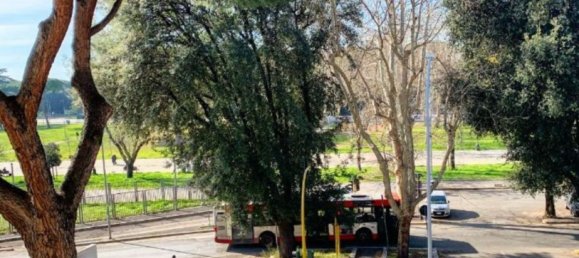 2 chambres Appartement à Rome, Italy No. 348466 4