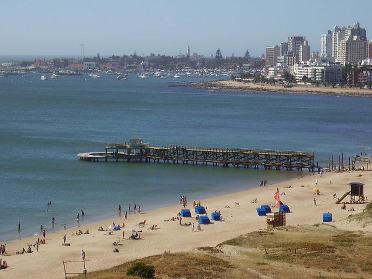 2 bedrooms Apartment in Maldonado, Uruguay No. 7867