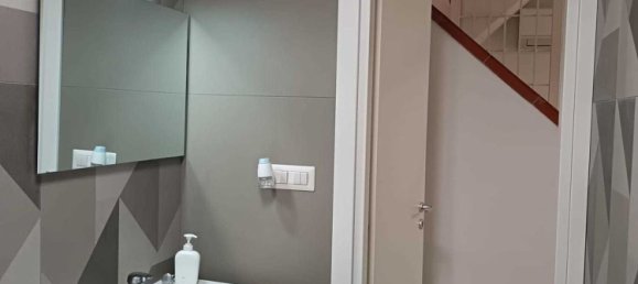 5 chambres Maison à Palermo, Italy No. 360028 26