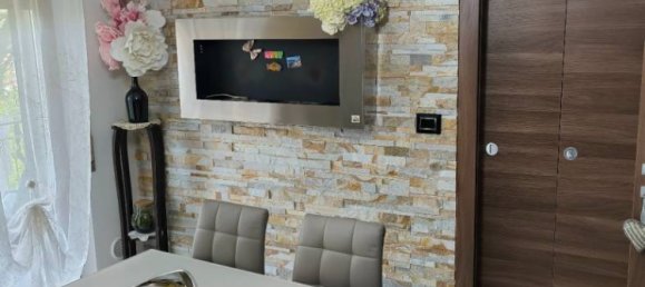 2 chambres Appartement à Montecorvino Rovella, Italy No. 281044 5