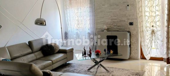 2 chambres Appartement à Montecorvino Rovella, Italy No. 281044 2