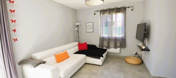 3 bedrooms House in Francheleins, France No. 196010 21