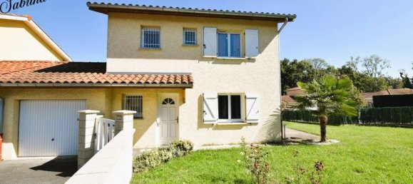 3 bedrooms House in Francheleins, France No. 196010 2