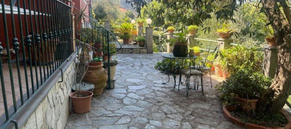 Villa T8 em Castiglione Chiavarese, Italy N.º 376397 14
