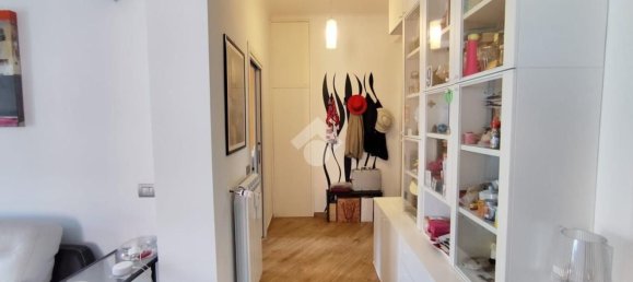 2-Zimmer Wohnung in Rome, Italy, Nr. 270351 12