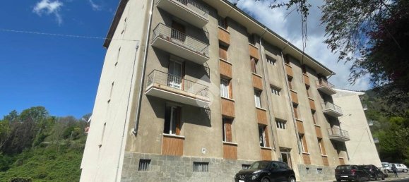 Apartamento de 2 dormitorios en Valdilana, Italy No. 174432 8