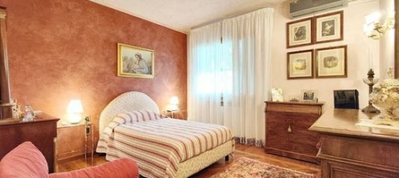 9 rooms Villa in Lastra a Signa, Italy No. 142903 25
