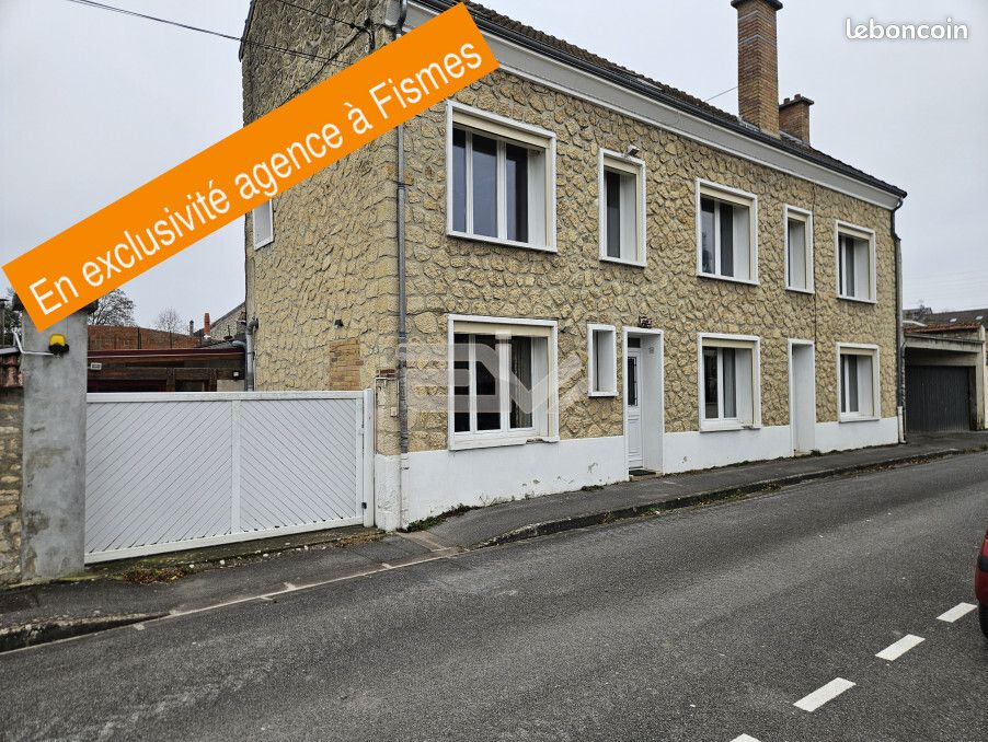 5 bedrooms House in Fismes, France No. 45067