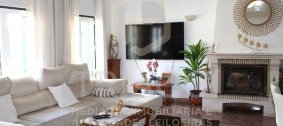 5 Schlafzimmer Haus in Samora Correia, Portugal, Nr. 329559 16