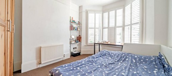 2 bedrooms Apartment in London, United Kingdom No. 12179 5