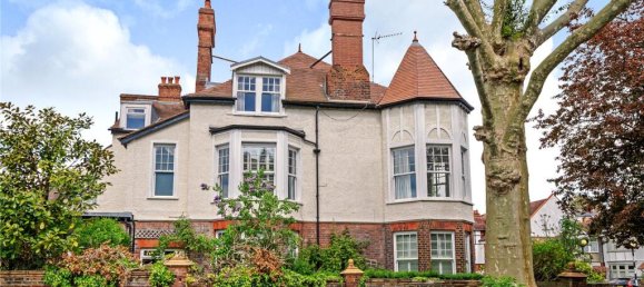 2 bedrooms Apartment in London, United Kingdom No. 12179 7