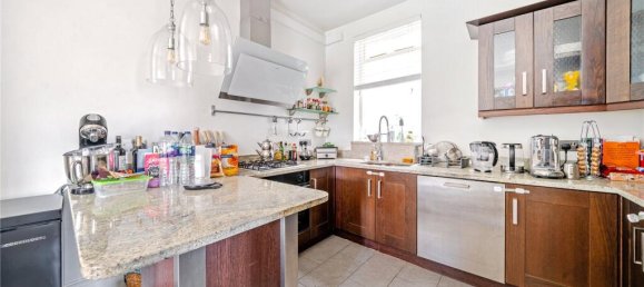 2 bedrooms Apartment in London, United Kingdom No. 12179 15