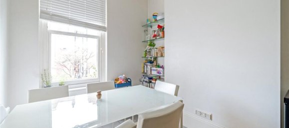 2 bedrooms Apartment in London, United Kingdom No. 12179 11