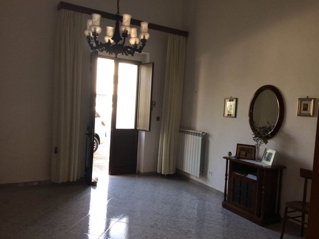 Casa de 3 divisões em San Donaci, Italy N.º 254559