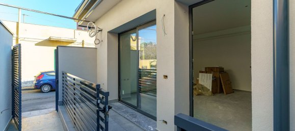 Apartamento de 2 habitaciónes en Catania, Italy No. 255951 4