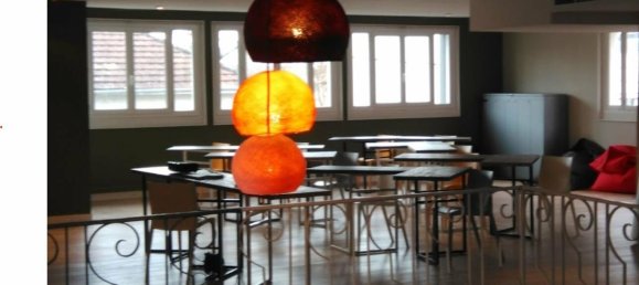 420m² Commercial property in Brive-la-Gaillarde, France No. 355073 3