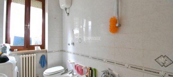 8-salle Maison à Monte Urano, Italy No. 72995 19