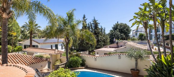 5 bedrooms Villa in Marbella, Spain No. 38886 13