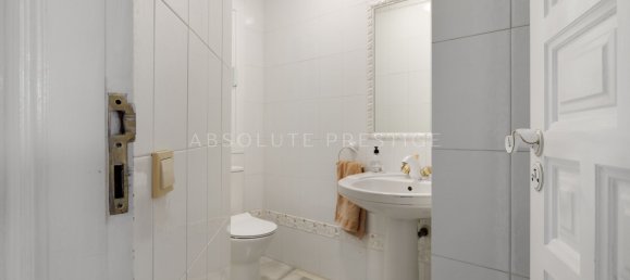 5 bedrooms Villa in Marbella, Spain No. 38886 50