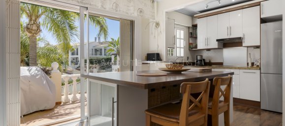 5 bedrooms Villa in Marbella, Spain No. 38886 25