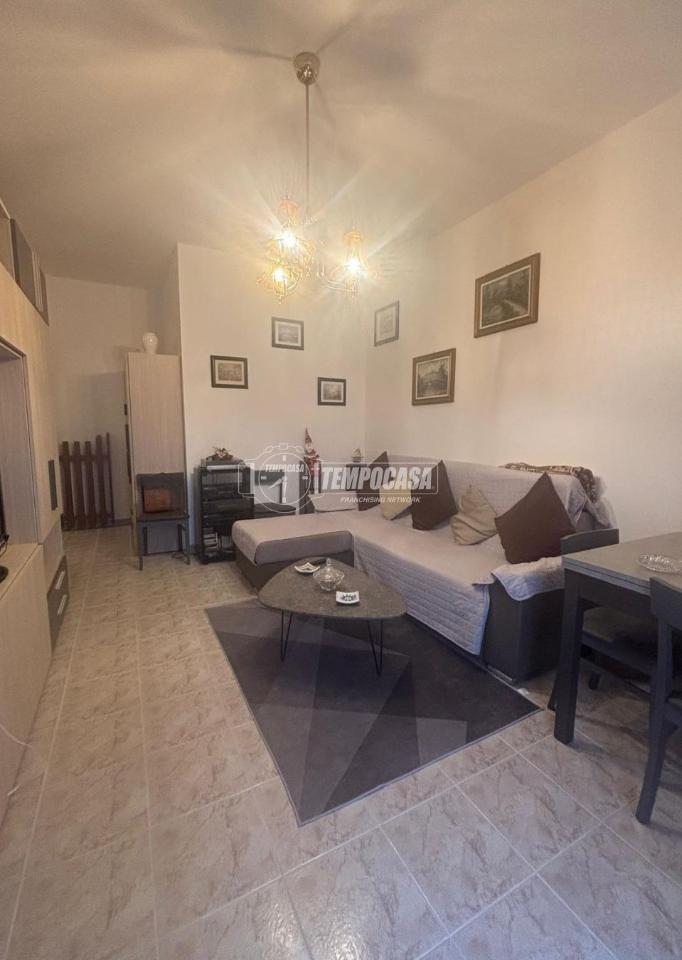 Apartamento de 3 habitaciónes en Sedriano, Italy No. 11667